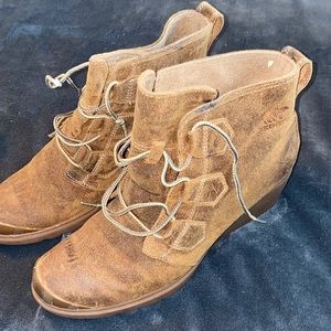 Toronto lace Sorel